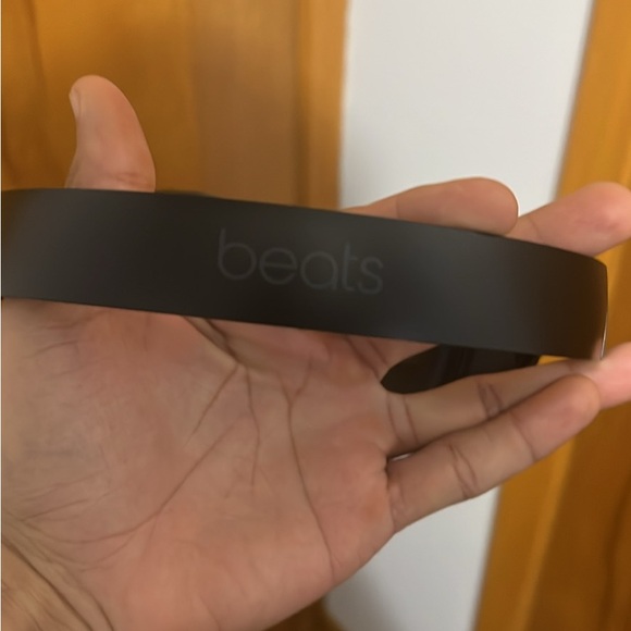 Beats Solo pro - Picture 3 of 4